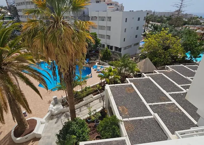 Ponderosa, Americas * Costa Adeje (Tenerife)